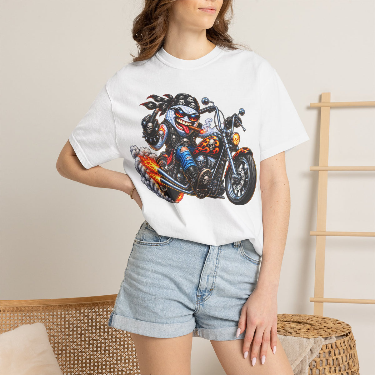 Golf Madness – Biker Golf Ball T-Shirt 🏍️